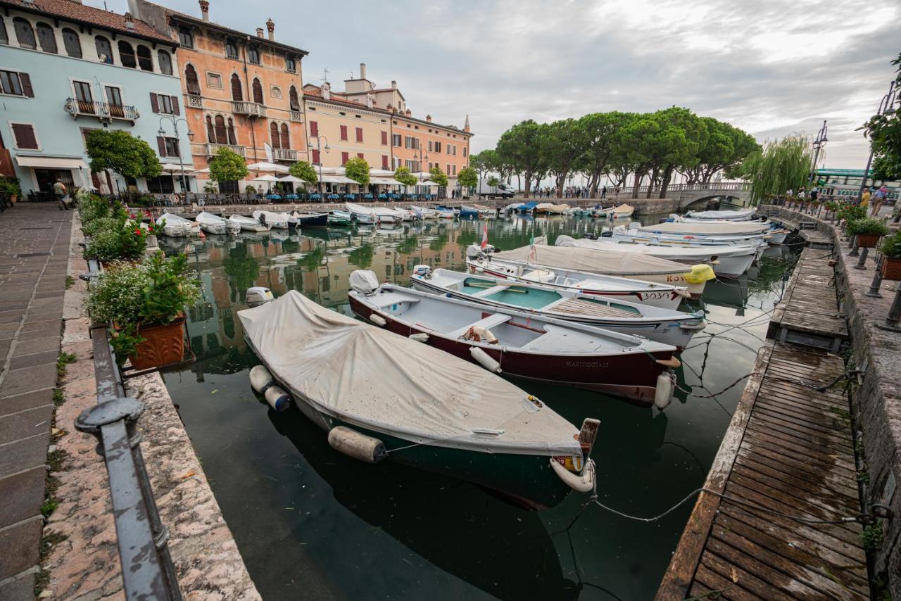 Suite "Castello" Del Garda - Apt Per Coppie Garda Ντεζεντσάνο ντελ Γκάρντα Εξωτερικό φωτογραφία