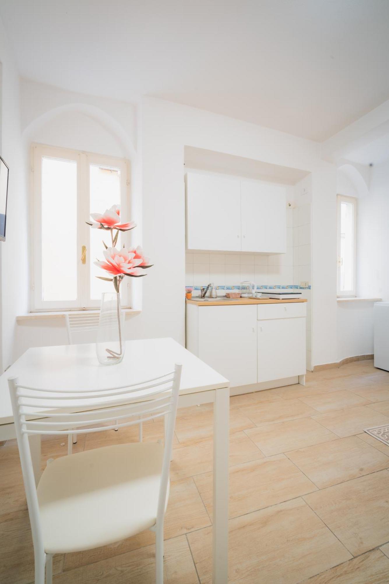 Suite "Castello" Del Garda - Apt Per Coppie Garda Ντεζεντσάνο ντελ Γκάρντα Εξωτερικό φωτογραφία
